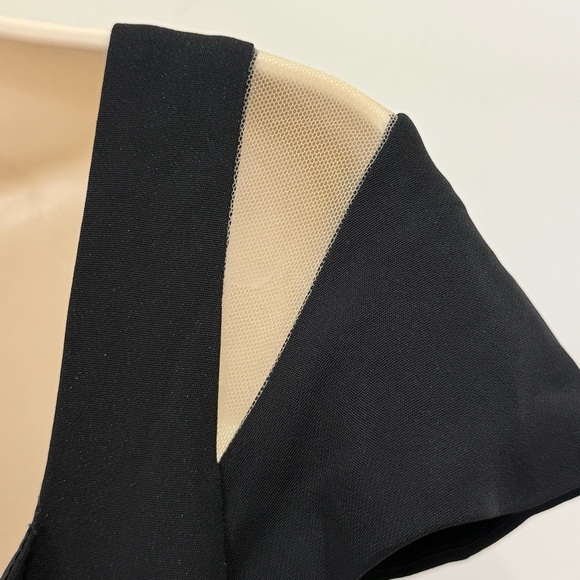 Parker Grace Dress Midi Cap Mesh Sleeve Ruffle Hem Black Size 6 Crepe Cocktail - Picture 10 of 14